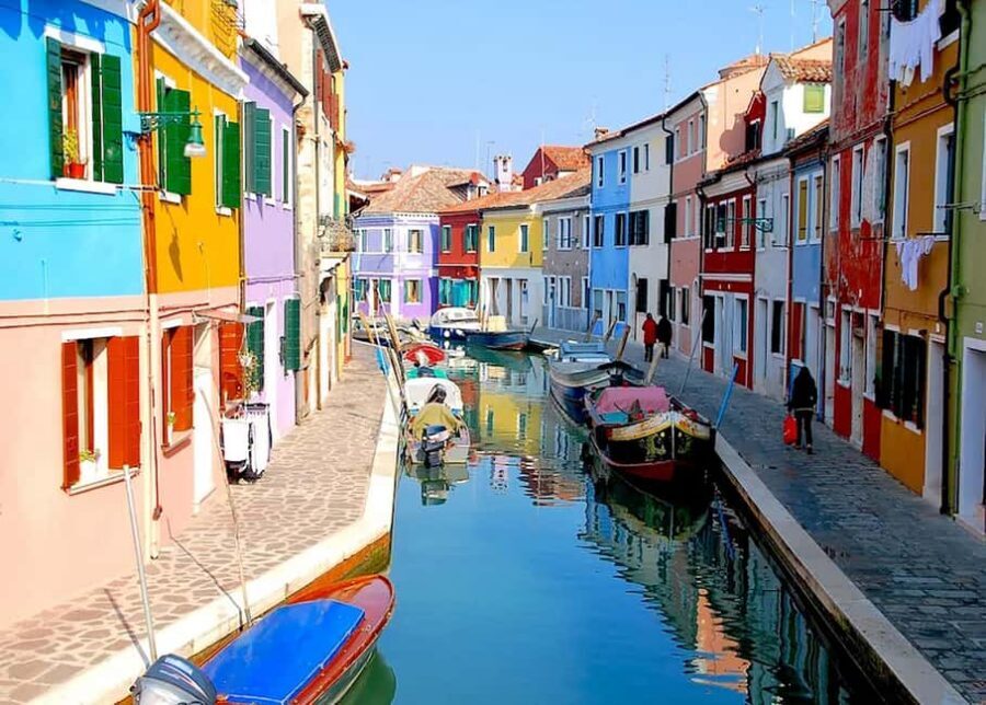 From Venezia: Murano, Burano, and Torcello Self-Guided Tour - Practical tips that make the day easier