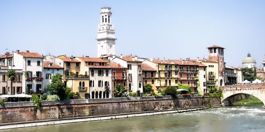 From Venice: Day Trip to Verona by Train with Guided Tour - Your 2.5 hours to wander: how to use it well