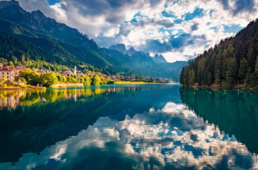 From Venice: Lakes of the Dolomites Tour - Meet the Small Group and Your Guide Team