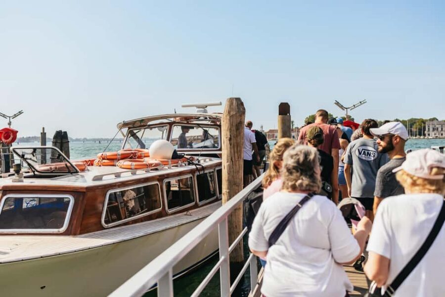 From Venice: Murano & Burano Guided Tour by Private Boat - Who This Tour Is Best For