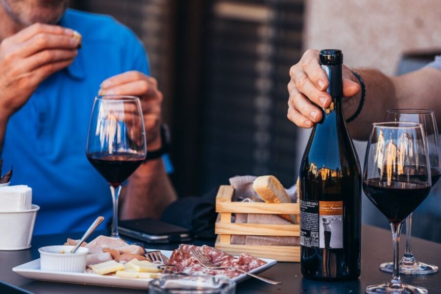 From Verona: Amarone Wine E-Bike Tour with Tasting - Who this tour suits best