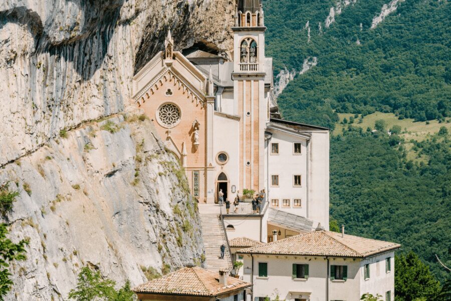 From Verona: Day tour to Madonna della Corona - Verona to Madonna della Corona: what makes this day trip work