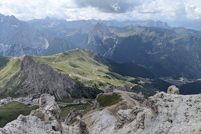 From Verona: Full-day Dolomites Mountains trip - Sass Pordoi in Canazei: geology talk, free time, and the cable car choice