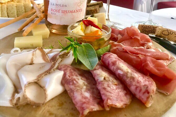 From Verona: Prosecco & Classic method sparkling wine tour, with light lunch - The Prosecco method vs Classic (Champenoise) lesson—bubbles with a reason