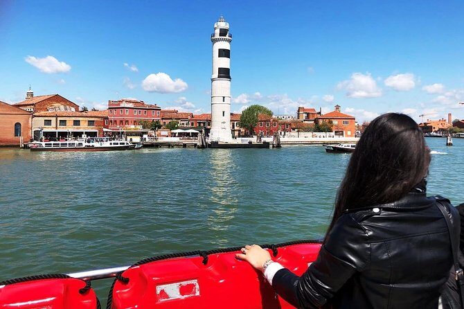Full-day Boat Tour of Venice Islands from St Mark’s Square - Stop 1: Murano for the glass furnace demo and a short island walk