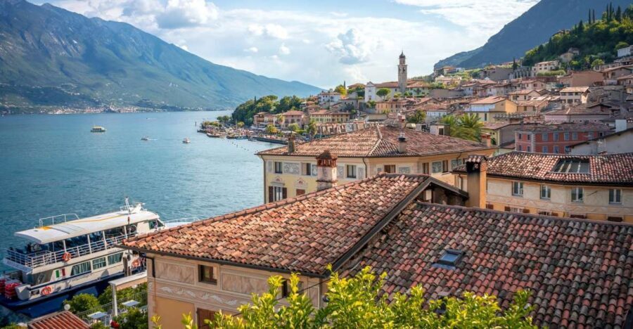 Full-Day Lake Garda Tour: Bus & Public Boat with Guide - The coach ride: comfort, timing, and how to use the hours