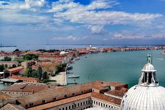 Giudecca Island Discovery Tour - Fondamenta de le Convertite: the island’s harder edges