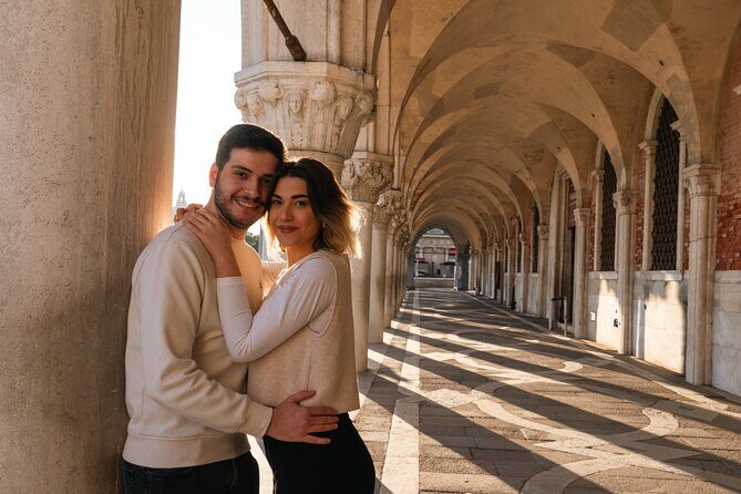 Glam photoshoot in hidden Venice! (up to 4) - Key Points to Know Before You Go