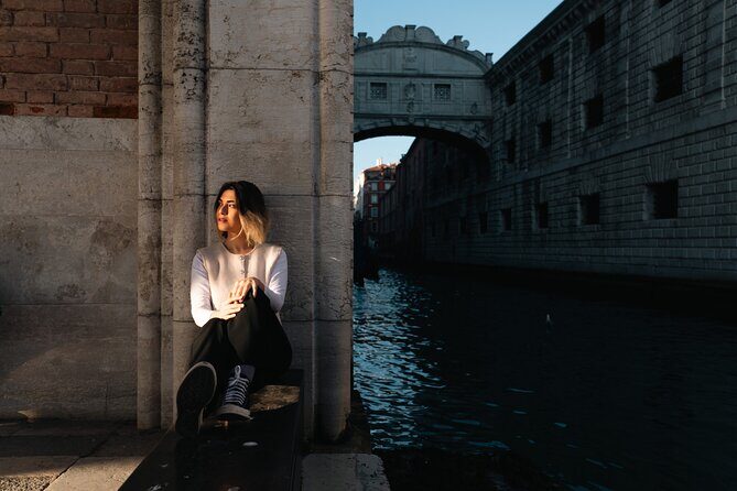 Glam photoshoot in hidden Venice! (up to 4) - Who This Shoot Fits Best (And Who Might Prefer Something Else)