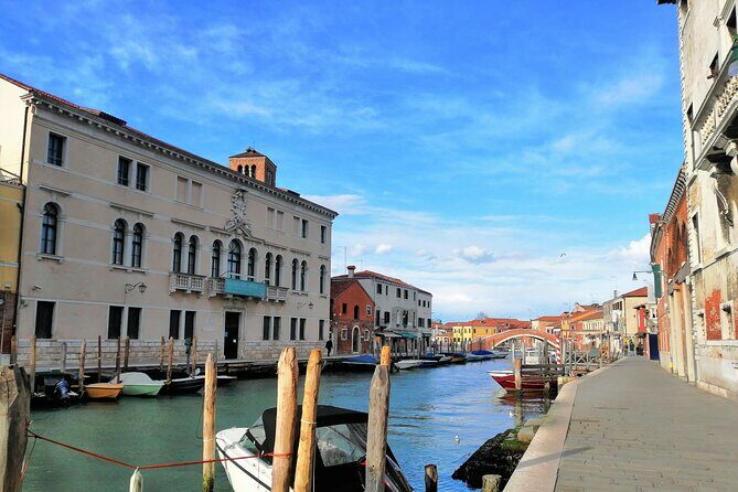 Glass Lampwork Workshop and Walking in Murano - Lampwork Bead Time: Optional 30 Euro, High Payoff