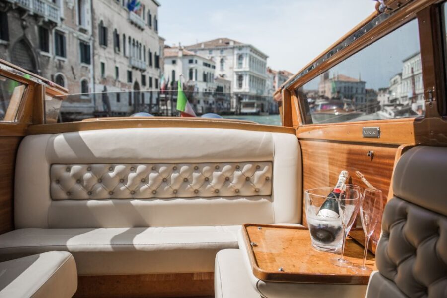 Grand Canal Boat Tour & Murano - The Private Grand Canal Boat Ride: Views with a real guide