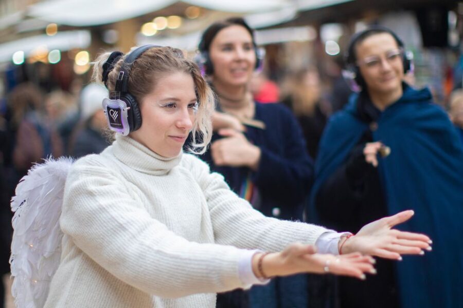 Guided Tour in the center of Verona accompanied by an Angel - Ponte Pietra: A Short Stop That Delivers Big Payoff