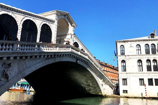 Guided Walking Tour of Venice, St Mark's Basilica & Doge's Palace - The side stops that make it feel like Venice, not a checklist