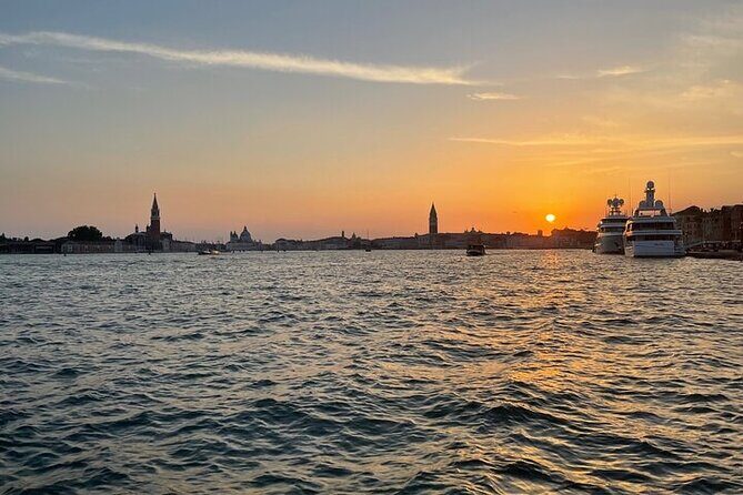 Half Day Boat Tour between Venice and the Islands - Murano First: Glassmaking Demonstration and How to Watch It
