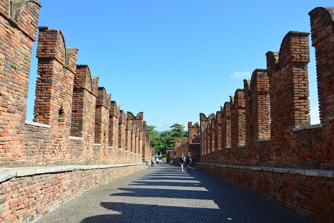 Hidden and fascinating Verona - 2 hour private walking tour - Portico osterias, river-and-hillside views, and the Roman entrance
