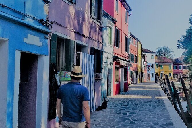 Island Hopping Tour: Mazzorbo, Burano and Murano - Walking vs. resting: the physical rhythm of this half-day