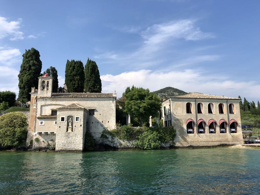 Lake Garda: 4-hour Guided Boat Cruise with Stop in Sirmione - Jamaica Beach photo stop: quick views, easy photos