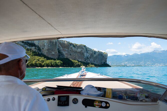 Lake Garda Afternoon Sightseeing Cruise from Sirmione - Prosecco and Snacks on Board: Fun Aperitivo, Not a Restaurant