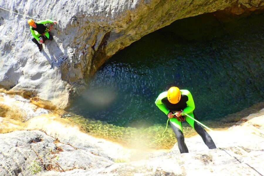 Lake Garda: Canyoneering in Torrente Vione - Rappelling the Vione: long 45-metre abseils and what you’ll feel during them