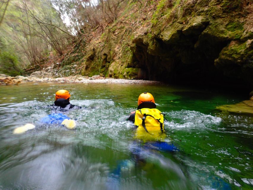 Lake Garda: Canyoneering in Torrente Vione - Vanished worries: what happens in the “three guided hours”