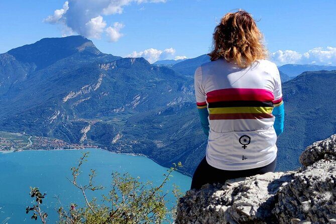 Lake Garda Hiking One Day Private Excursion - Monte Altissimo style days: views with a guided safety net