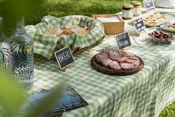 Lake Garda Olive Oil Tour and Tasting Experience - The Tasting Flight: Four Garda EVOOs Plus Snacks That Make It Work