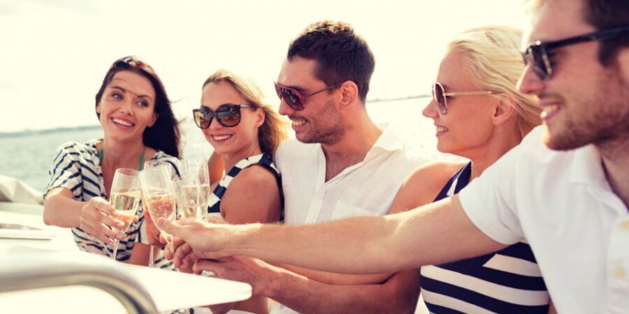 Lugana Wine Tour With Private Panoramic Boat on Lake Garda - Key highlights at a glance