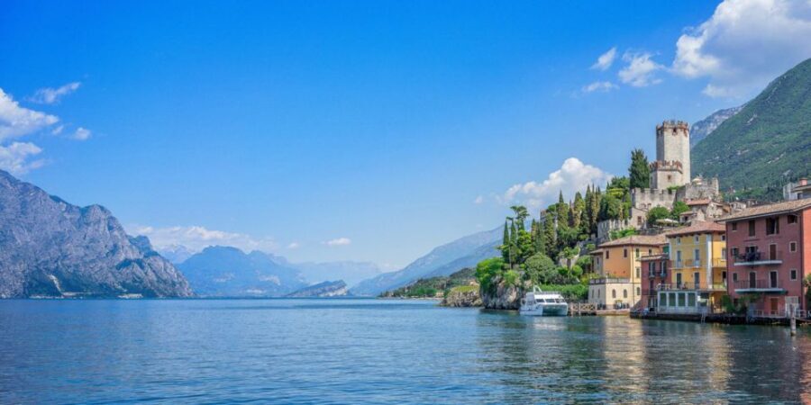 Lugana Wine Tour With Private Panoramic Boat on Lake Garda - A private Lake Garda day: boat views and winery timing