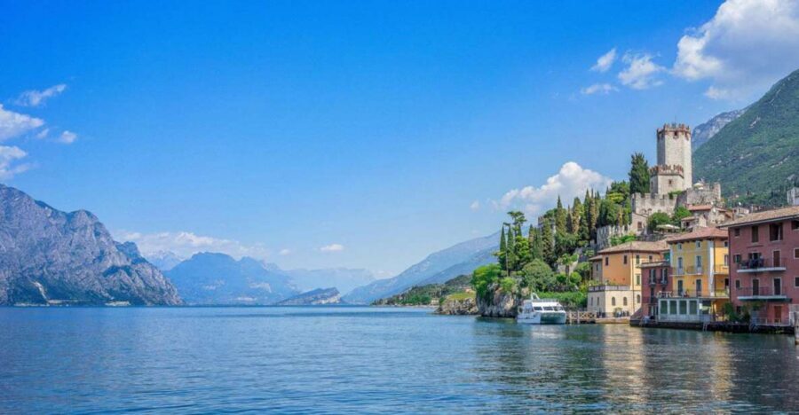 Lugana Wine Tour With Private Panoramic Boat on Lake Garda - Sirmione on the south shore: why this town fits Lugana so well