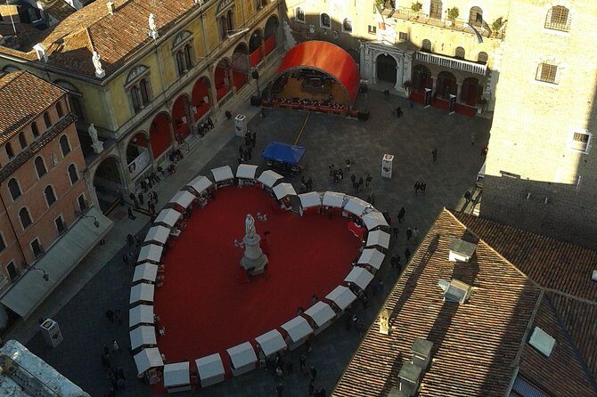 Make your Romantic Proposal in the City of Love - Casa di Giulietta: Juliet’s Balcony Is Where the Moment Lands