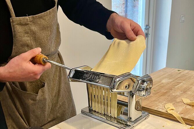 Market Tour and Cooking Class with a Local Venetian Chef - Drinks and the Venetian Aperitivo Mood