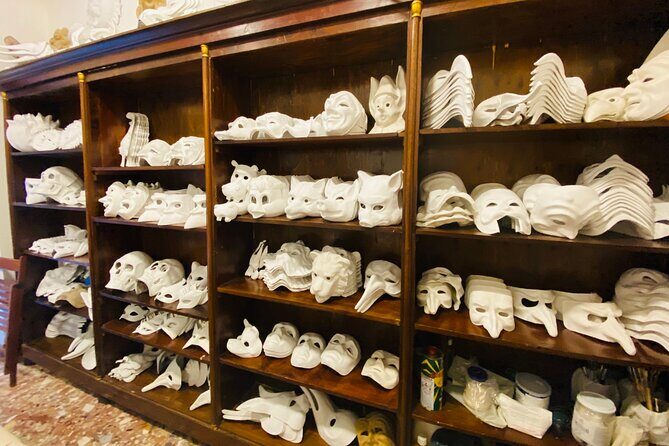 Mask Workshop - Paint Your Own Venetian Mask in Venice, Italy - How Long It Really Takes (and Why the Hour Can Feel Different)