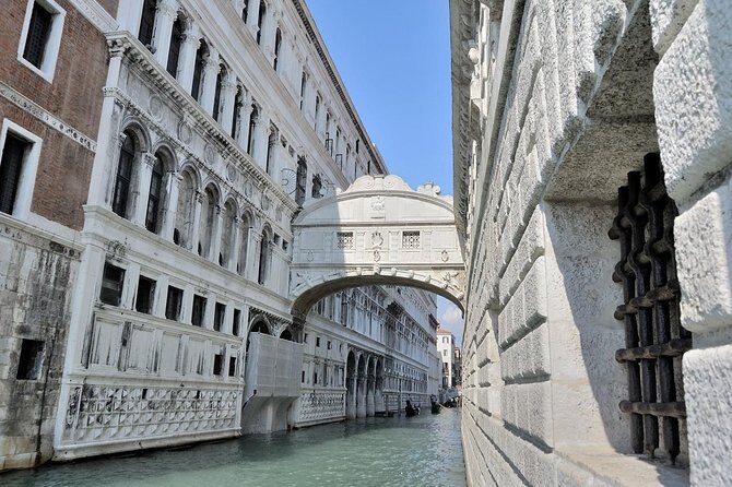 Morning Venice Walking Tour plus Doge's Palace Guided Visit - Marco Polo stop: a quick lesson that changes how you see Venice