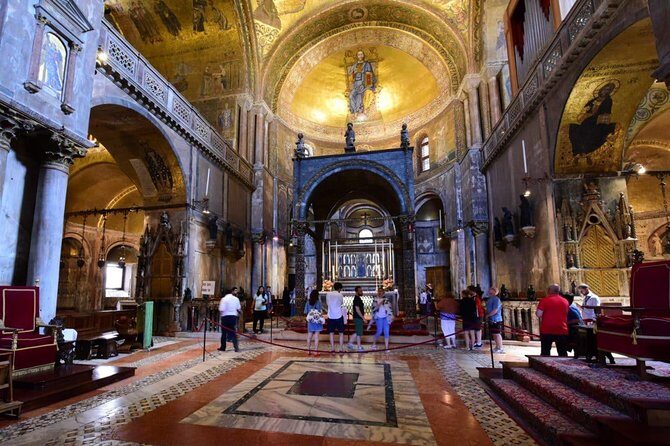 Morning Venice Walking Tour plus St Mark's Basilica Guided Visit - Skip-the-Line Timing: Why It Matters More Than You Think
