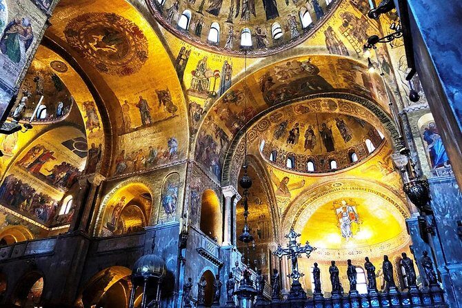 Morning Venice Walking Tour plus St Mark's Basilica Guided Visit - St. Mark’s Basilica Visit: Golden Mosaics and a Clear Plan Inside