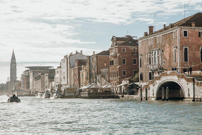Murano Burano Islands Boat Tour Glass Factory & St Erasmo Winery - Piazza San Marco Return: How the Ending Near San Zaccaria Helps