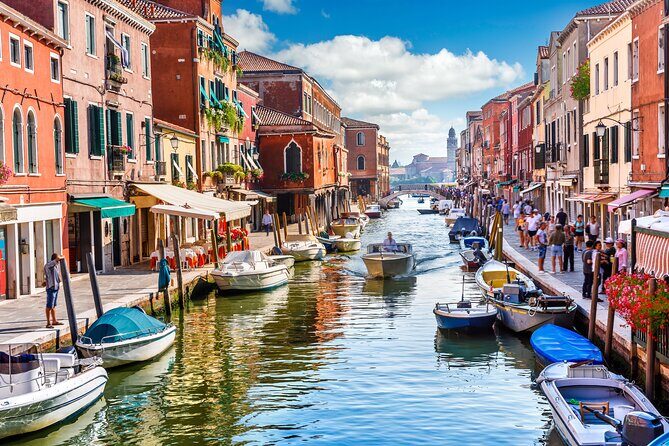 Murano & Burano Islands Guided Small-Group Tour by Private Boat - Who should book this Murano & Burano small-group tour?