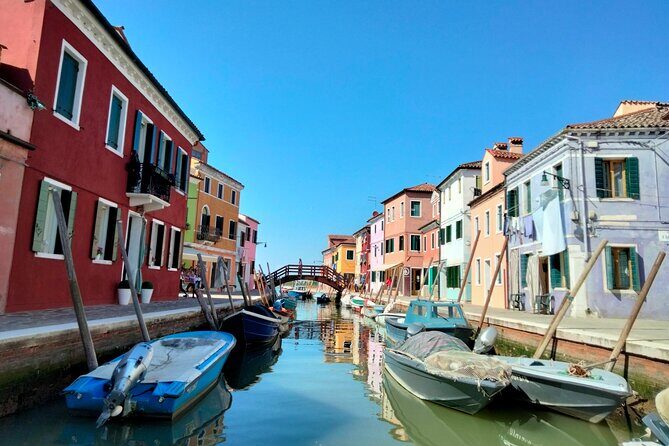 Murano Glass Experience With a Visit to a Burano Lace Island - Quick lagoon views at San Giorgio Maggiore: a fast photo stop