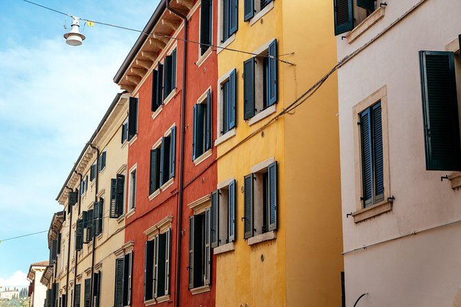 Off the Beaten Track in Verona: Private City Tour - Ponte delle Navi: old-school shopping for spices and remedies