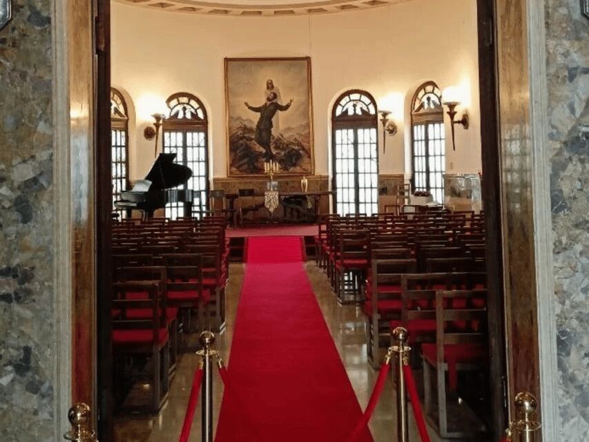 Opera Concert in Verona Palace with Prosecco - After the curtain: meeting artists in the atrium