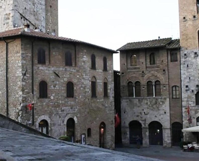 Padua: Highlights Private Walking Tour & Scrovegni Chapel - Padua in 3.5 hours: art, faith, and street scenes