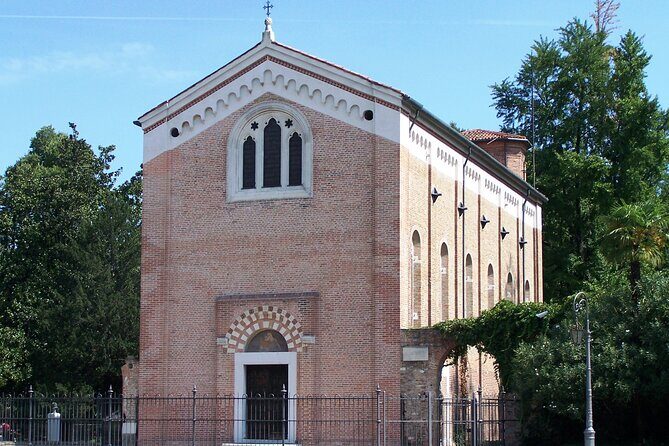 Padua Walking Tour with the Scrovegni Chapel - Practical Tips: Shoes, Questions, and Photos
