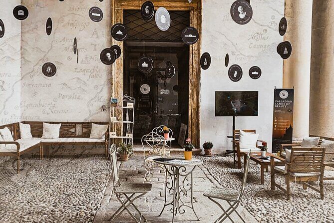 Palladio. A wonderful live tale through time&soul, from Ve/Pd/Vr - Strada Maior and the Genius Loci feeling: architecture as everyday backdrop