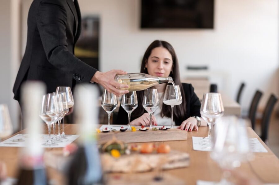 PARCO DELLA FILANDETTA WINE & ART FARM : ART&NATURE TOUR - Practical Tips So You Don’t Feel Rushed