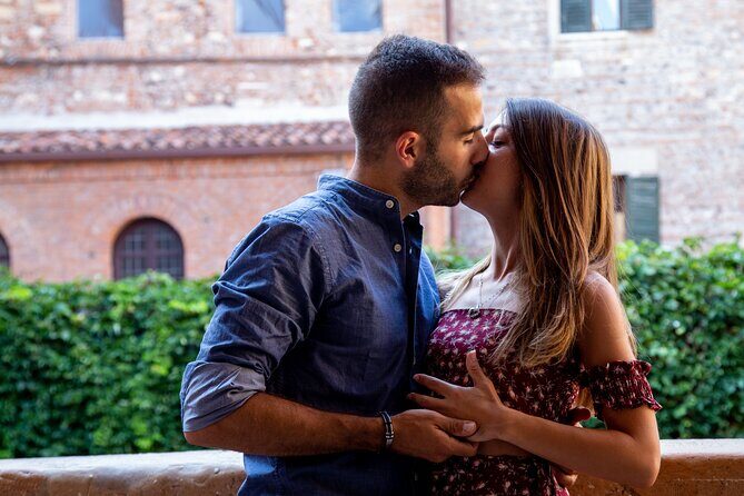 Photo Shoot in Verona: Capture Your Love Story in Pictures - Key highlights you’ll feel right away