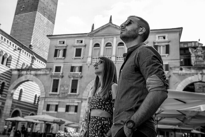 Photo Shoot in Verona: Capture Your Love Story in Pictures - What it’s like for proposals and major milestones