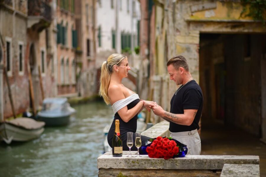 Photoshoot in Venice: Your Story, Our Lens - Book Now! - Key takeaways before you book