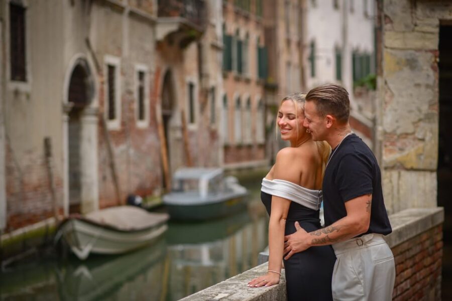 Photoshoot in Venice: Your Story, Our Lens - Book Now! - San Marco Square: iconic architecture, guided presence