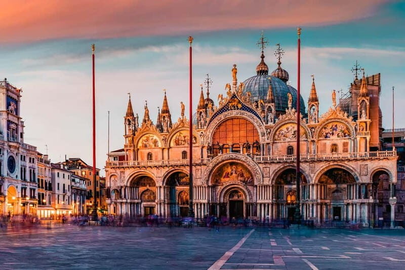 Priority Access St. Mark's Basilica Tour with Terrace Option - Piazza San Marco orientation: why the tour starts with 10 minutes of context