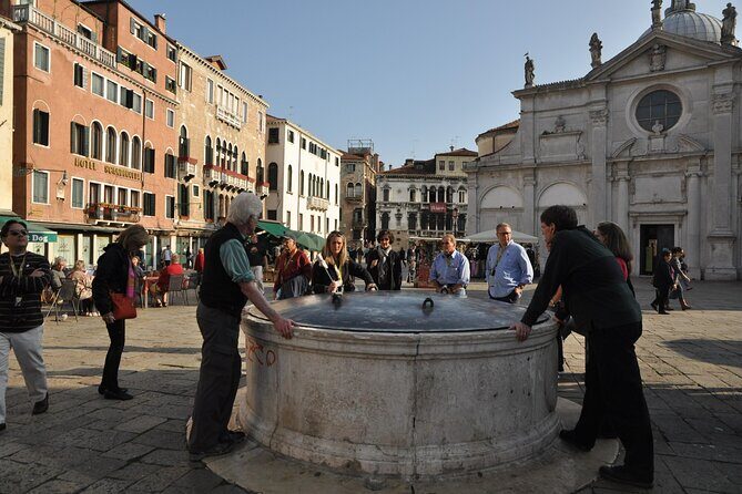 Private 3 hrs Venice Tour: St Mark's, Walking tour & Boat tour - The break between walking and the boat: plan for downtime